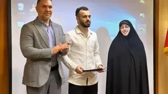 تقدیر شهرداری از بهترین بازیکن فوتسال آسیا