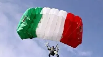 رقابت هوایی چتربازان نیرو‌های مسلح برگزار شد