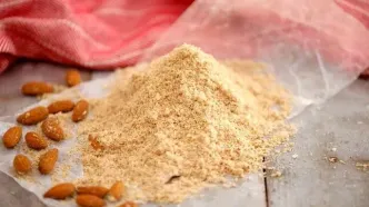 هر آنچه باید درباره آرد بادام بدانید؛ از خواص تا طرز تهیه در خانه