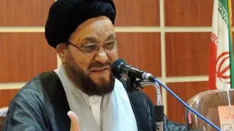 امام جمعه اصفهان: امدادهای غیبی نظام اسلامی را حفظ می‌کند