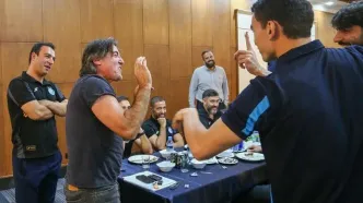 بازیکنان استقلال ساپینتو را سورپرایز کردند! +عکس