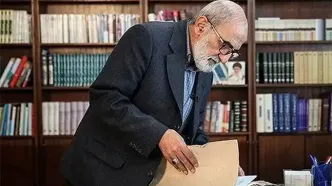 واکنش کیهان به حذف هدیه یک میلیونیِ حسین شریعتمداری