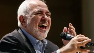 تصاویر؛ ظریف در گردهمایی یاران و دانش آموختگان دانشگاه تبریز