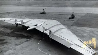 بمب افکن ۱۰۰ تنی آمریکا که جهان را شگفت‌زده کرد