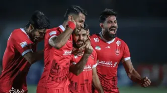 ویدیو| گل اول پرسپولیس به ذوب‌آهن با شلیک تماشایی عمری/ پرسپولیس ۱ - ذوب‌آهن ۰