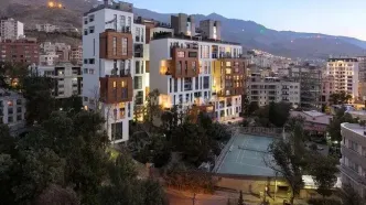 قیمت خانه در محله فریبا نادری چقدر است؟