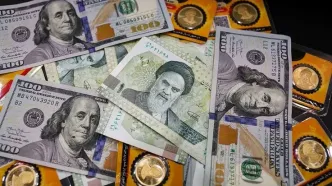 مسیر متفاوت طلا و دلار در بازار تهران