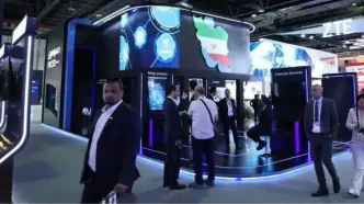 بازدید معاون وزیر ارتباطات از غرفه همراه اول در بزرگترین رویداد فناوری جهان