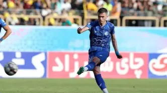 گل اول استقلال به فجرسپاسی