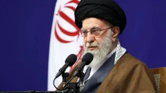 رهبر انقلاب: نوآوری علمی و اندیشه سیاسی دو ویژگی برجسته علامه نائینی است