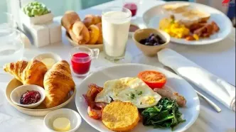 صبحانه مناسب مبتلایان رفلاکس، افسردگی و ضعف بدنی