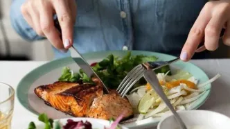 حذف یا کاهش وعده شام به نفع سلامتی است یا خیر؟