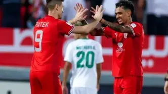 الهلال صدرنشین ماند، تراکتور به صعود امیدوار