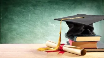 استاد ایرانی دانشگاه آمریکا، تقلب را قانونی کرد!