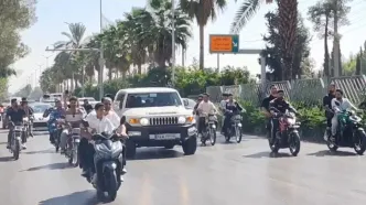 استقبال پرشور شیرازی ها از گرگ پارسی/ هادی چوپان: به سربازی مردم افتخار می کنم/ ویدئو