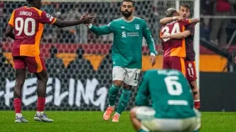 قرمزها همه جوره تحقیر شدند!