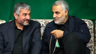 سفر به تاریخ؛ «سردار سلیمانی، احمدی‌نژاد و عزیز جعفری» در کنار «رهبر انقلاب» در عزاداری محرم؛ سال 95/ عکس