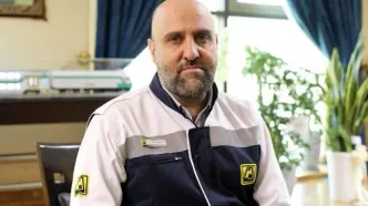 دستفروشان مترو شناسنامه‌دار شدند