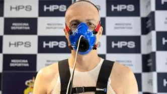 فوتبالیستی که ۲ بار سرطان را شکست داد