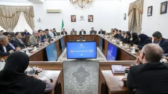 عارف: عقب‌ماندگی در زمینه کاربردی‌سازی فناوری‌های نوظهور را جبران کنیم