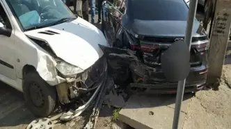 علت دقیق حادثه برخورد کامیون با ۱۵ خودروی سواری در دست بررسی است