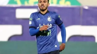 مدافع استقلال از هواداران عذرخواهی کرد