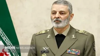 رئیس سازمان صدا و سیما با سرلشکر موسوی دیدار کرد