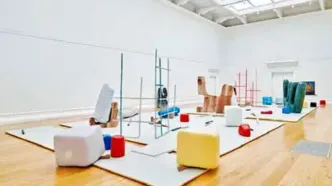 نائیری باغرامیان؛ مجسمه‌سازی 
سوژه نامتناسب و میان‌مرزی