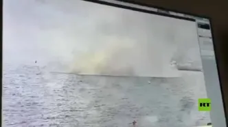 لحظه سقوط جنگنده آمریکا در دریای جنوبی چین