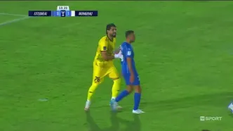 گل اول المحرق به استقلال