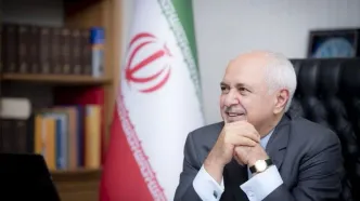 ظریف: آمریکا باید توهم را کنار بگذارد