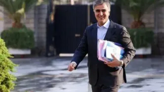 برکناری رییس کل بانک مرکزی صحت ندارد