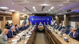 کوچک‌سازی دولت کار ساده‌ای نیست، اما راهی جز این تصمیم نداریم