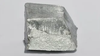 طلا را فراموش کنید / از آیفون تا خودروی برقی، جهان بدون این فلز از کار می‌افتد