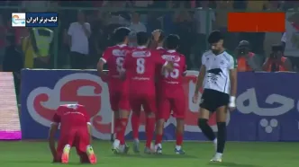 ببینید؛ گل دوم پرسپولیس به ذوب‌آهن توسط علیپور دقیقه ۸۲