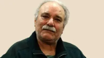 تصویری از خانواده محمد کاسبی در مراسم تشییع + فیلم
