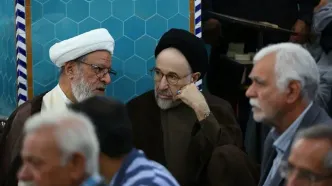 عصبانیت روزنامه جوان از گزارش اصلاح‌طلبان به خاتمی