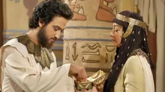 تصویر شیطان روی صورت کتایون ریاحی؛‌ وقتی زلیخا به یوسف پیشنهاد می‌دهد/ ویدئو