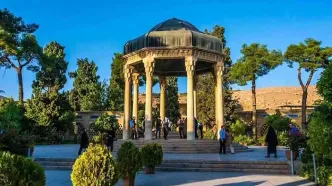 وضعیت اسفناک آرامگاه‌های حافظیه