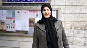 عشق مادری‌بزرگی در قاب تصویر: فاطمه گودرزی در کنار نوه‌ها و عروسش!