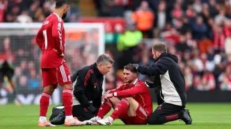 فریاد اعتراض لیورپول به داور: چرا بازی را متوقف نکردی؟