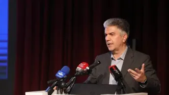 معاون وزیر بهداشت خبر فوت صابر کاظمی را تکذیب کرد