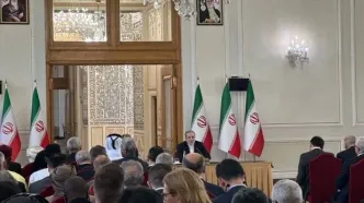 نشست عراقچی با سفرا و نمایندگان خارجی مقیم تهران