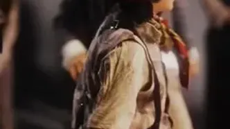 گریم متفاوت بهنوش طباطبایی در الیورتوئیست