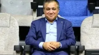 بوسه تاجرنیا بر پیشانی پیروانی خبرساز شد!