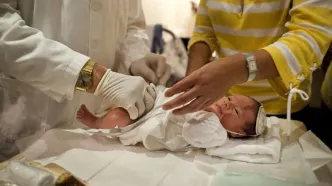 بین ایران و آمریکا بر سر ختنه اختلاف افتاد