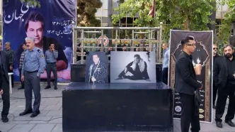 حال و هوای غم‌انگیز خانواده امید جهان در مراسم چهلم این هنرمند/ ویدئو