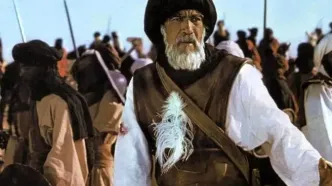 «حمزه» فیلم محمد رسول الله در کنار «بهروز وثوقی»