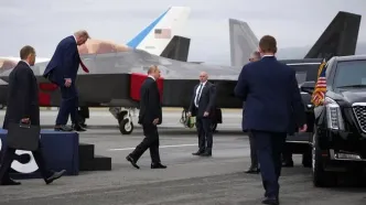 عکس توجه‌برانگیز ترامپ روی ناو هواپمابر آمریکا