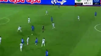 شعار غیرمنتظره هواداران استقلال درباره پرسپولیس/ ببینید